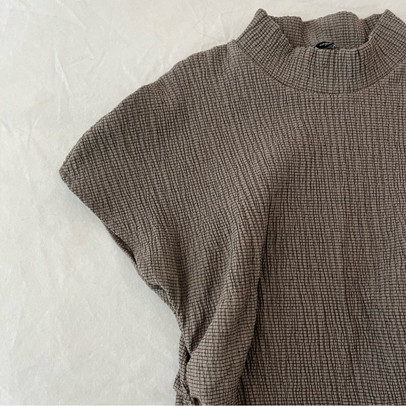 Zara Gray Textured Top - Picture 4 of 7